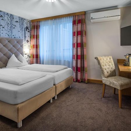 מריה טפרל Hotel Schachner מראה חיצוני תמונה