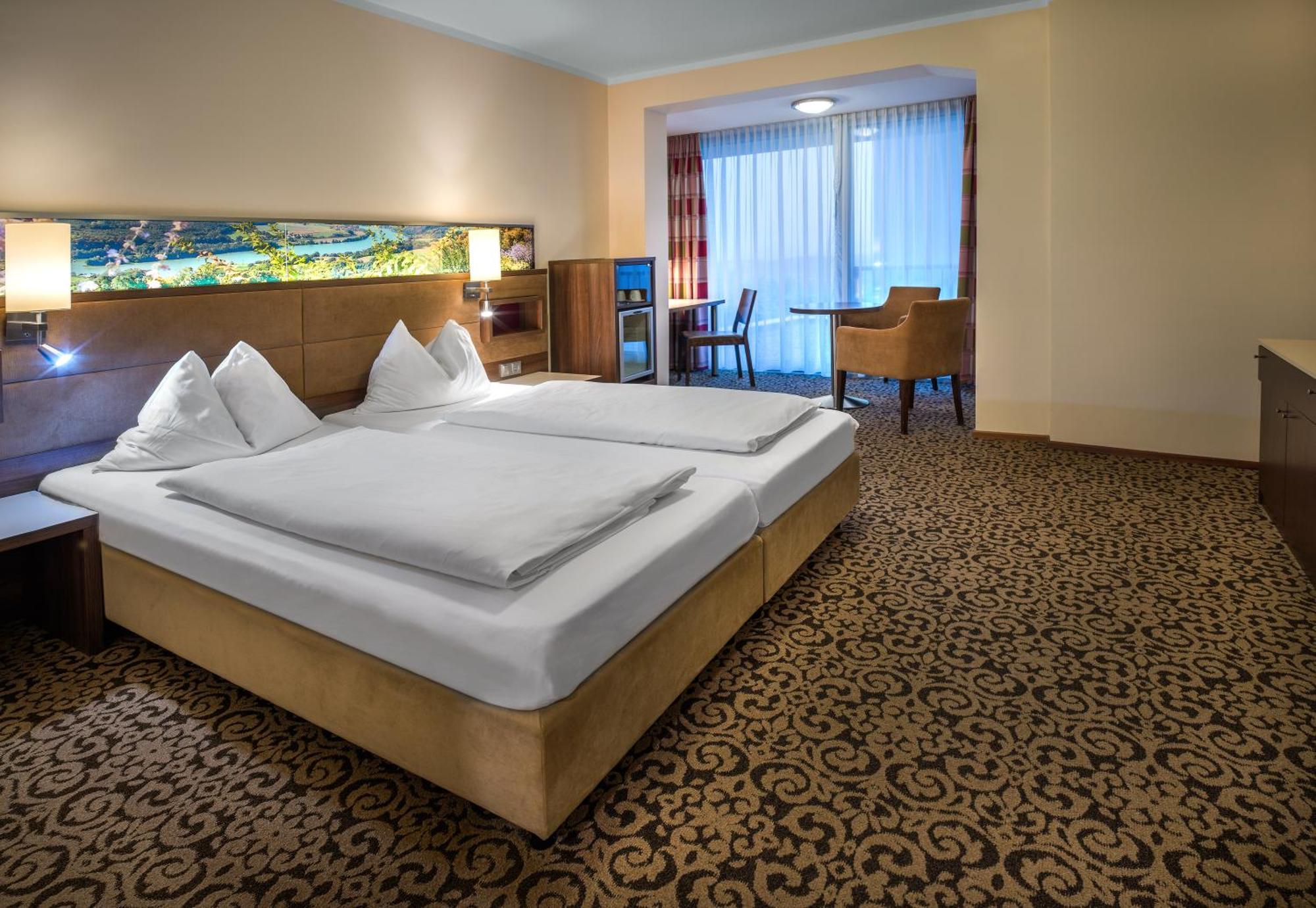 מריה טפרל Hotel Schachner מראה חיצוני תמונה