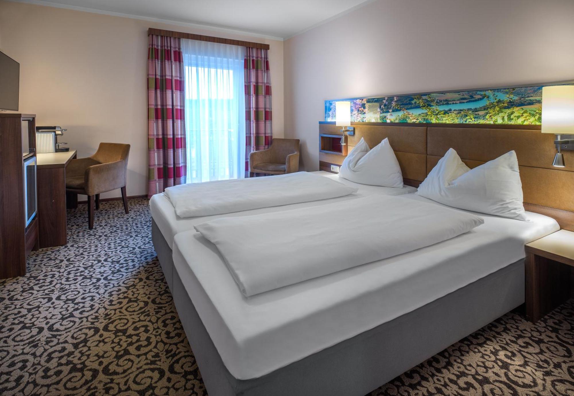 מריה טפרל Hotel Schachner מראה חיצוני תמונה