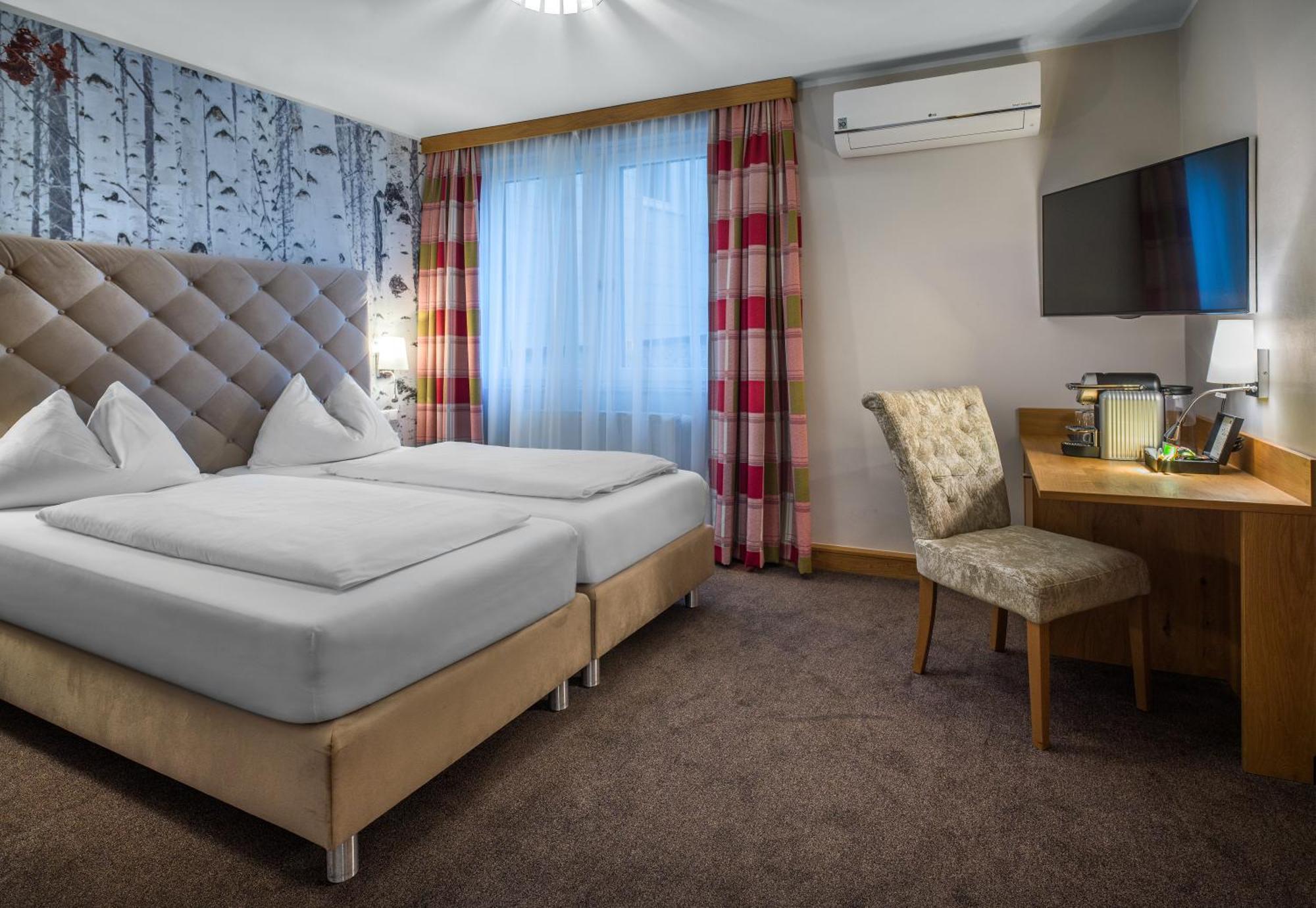 מריה טפרל Hotel Schachner מראה חיצוני תמונה